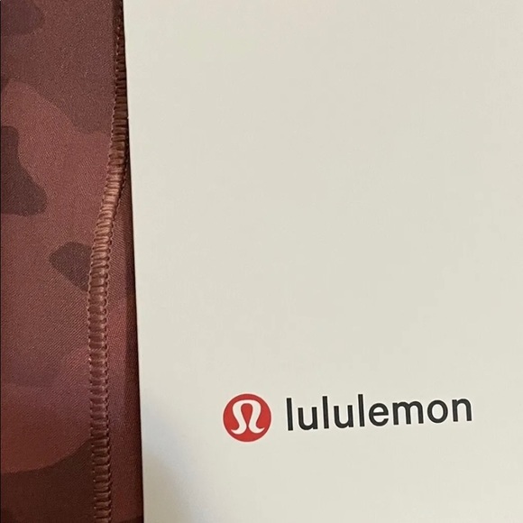 *SOLD* LULULEMON SPEED UP MID-RISE SHORT 4" Heritage Camo Brier Rose Spice Sz 6 - Picture 4 of 8
